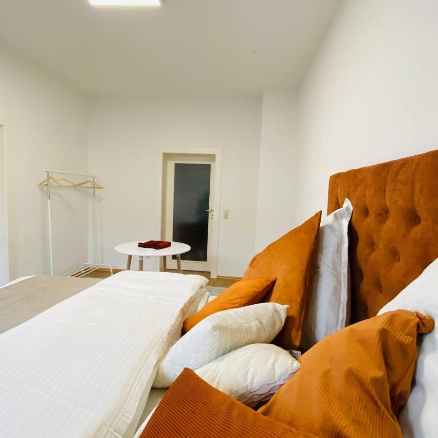 Schones Zimmer Naher Bahnhof Neustadt Dresden Zentral Wlan Bagian luar foto